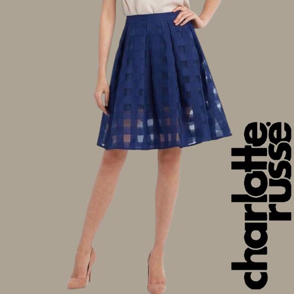 Charlotte Russe Women’s Blue Layered A-Line Skirt Medium - Picture 8 of 9